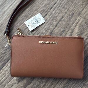 Michael Kors Jet Set Travel Double Zip Wristlet Wallet